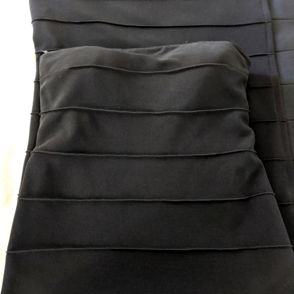 Nine 2 Nine Long Dress Black - Picture 2 of 7
